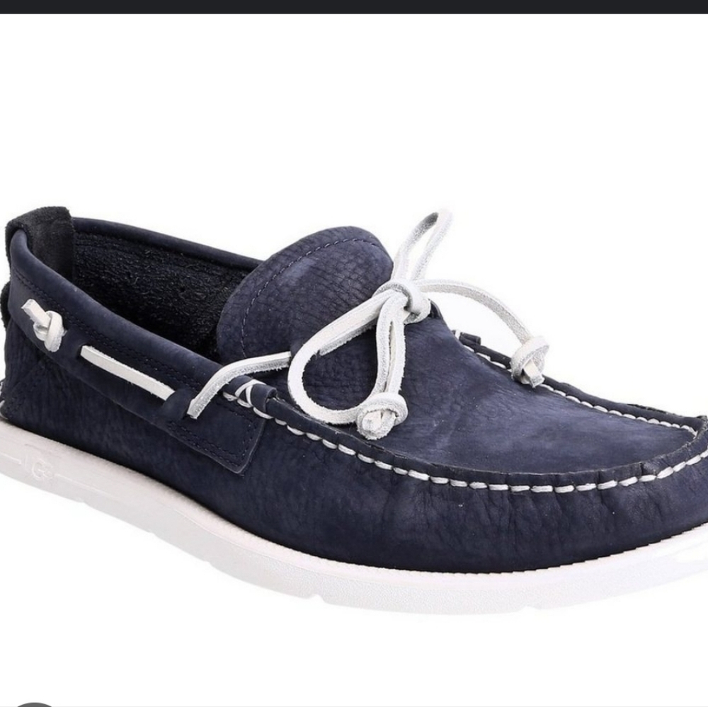 UGG Beach Moc emerg leather moccasins slip on blue boat shoes sz 9.5